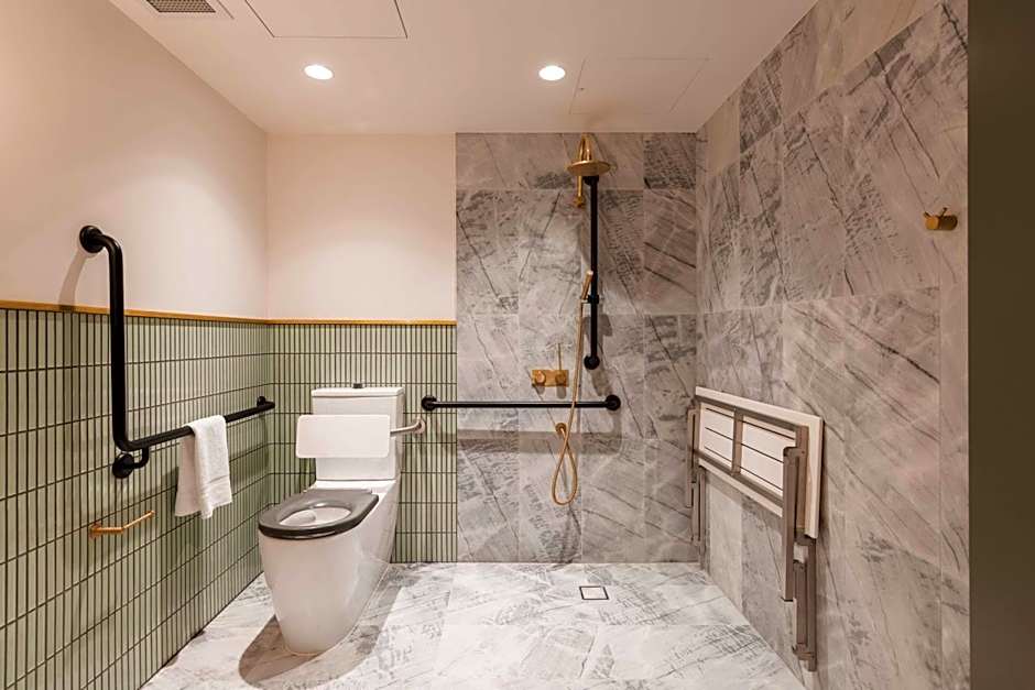 The Sarah by Urban Rest