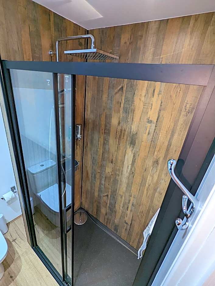 Cambeth Lodge Guesthouse