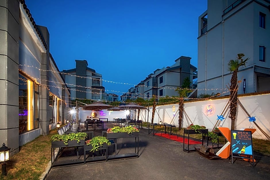 Holiday Inn Express Suzhou Zhouzhuang Ancient Town By IHG