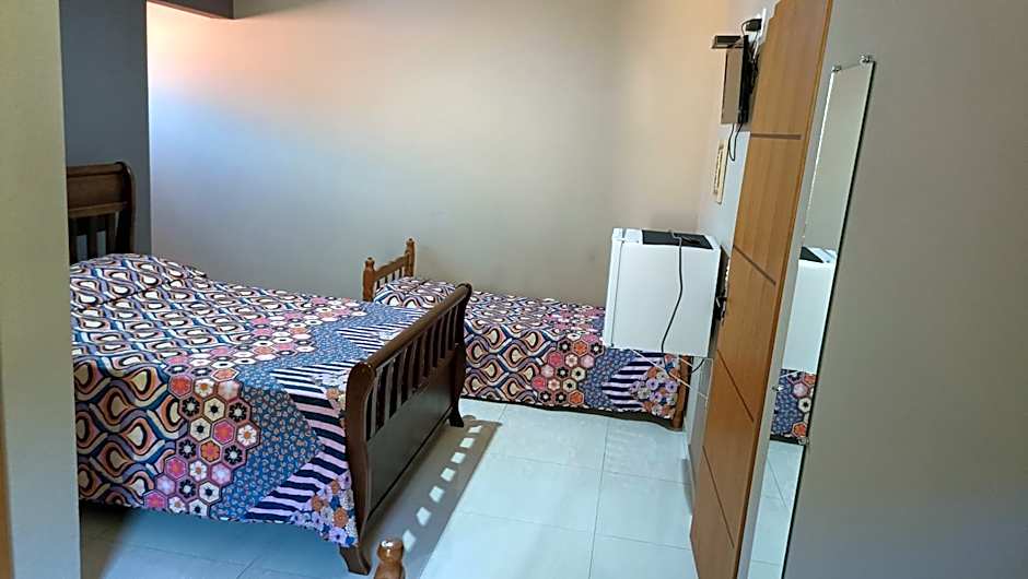 Foto 1 von 6 von Quadruple Room with Private Bathroom