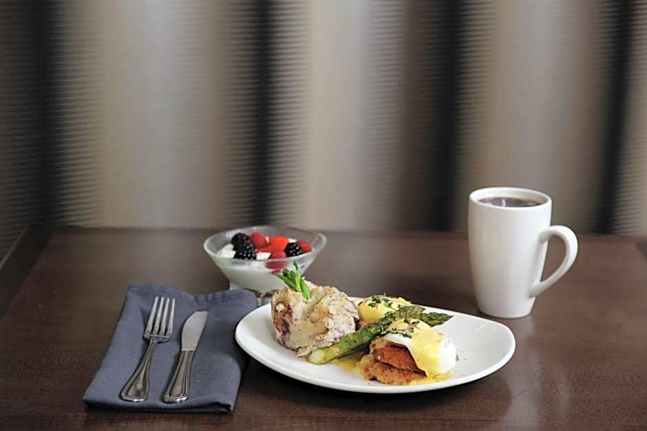 DoubleTree by Hilton Biloxi