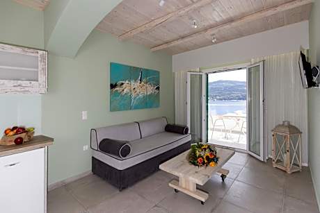 One-Bedroom Deluxe Apartment