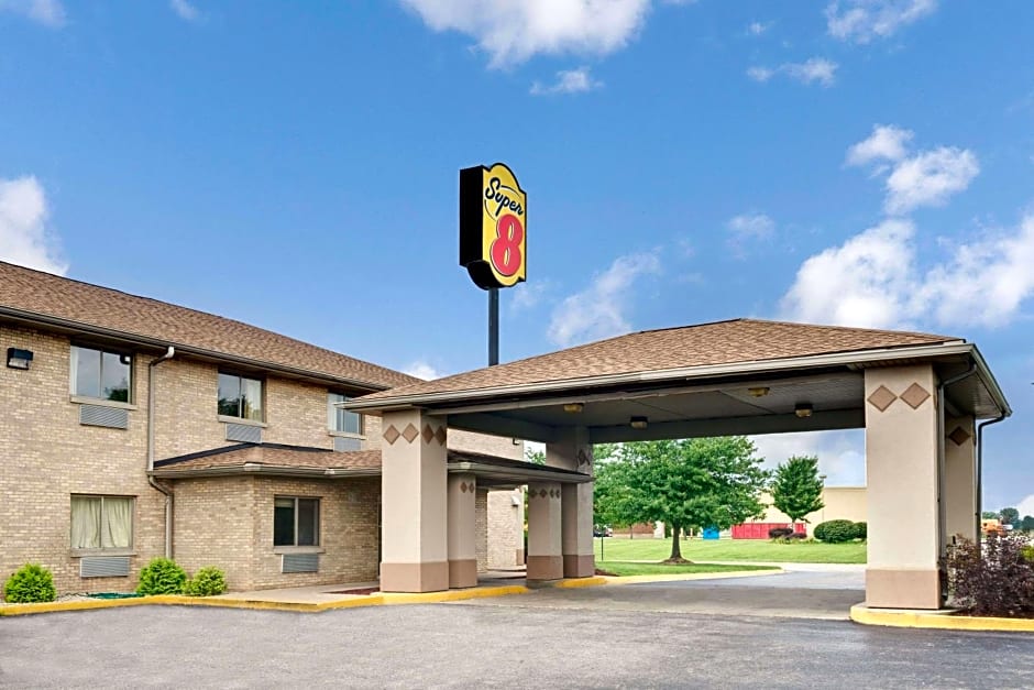 Super 8 by Wyndham Kokomo