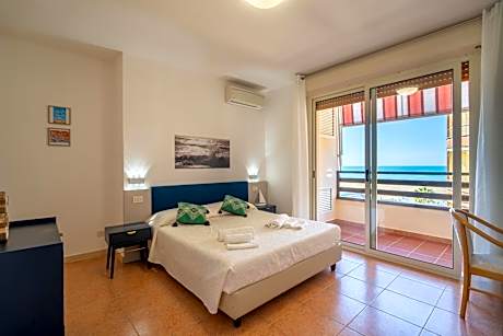 One-Bedroom Apartment with Balcony and Sea View