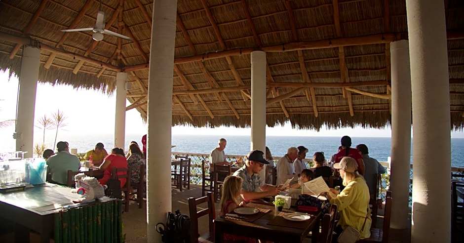 Traditional Sierra Leon Oceanfront Rooms - Adults Only