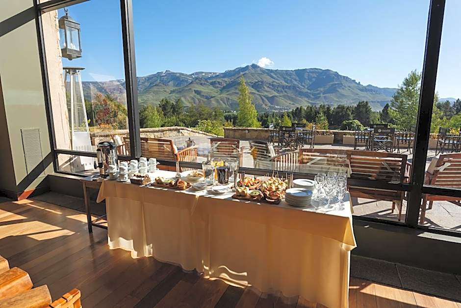 Loi Suites Chapelco Hotel