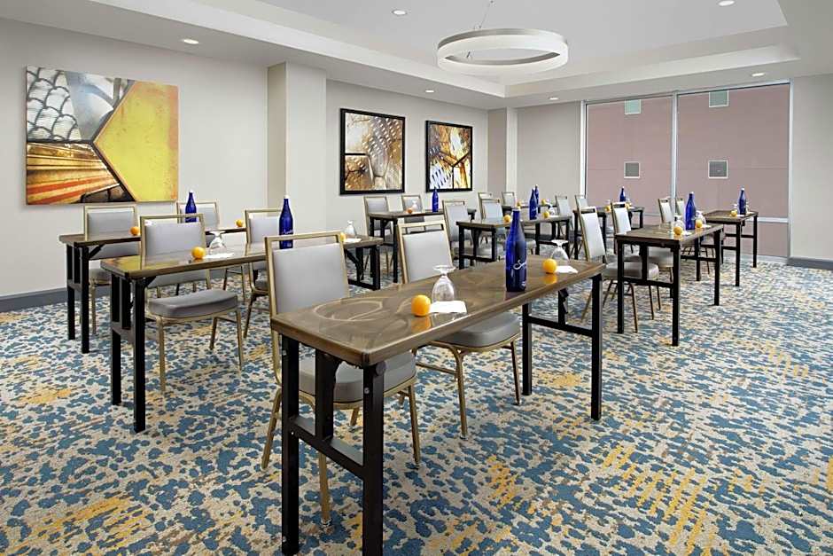 Hilton Garden Inn Westchester/Dobbs Ferry, NY