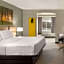 Days Inn & Suites by Wyndham Lancaster Amish Country