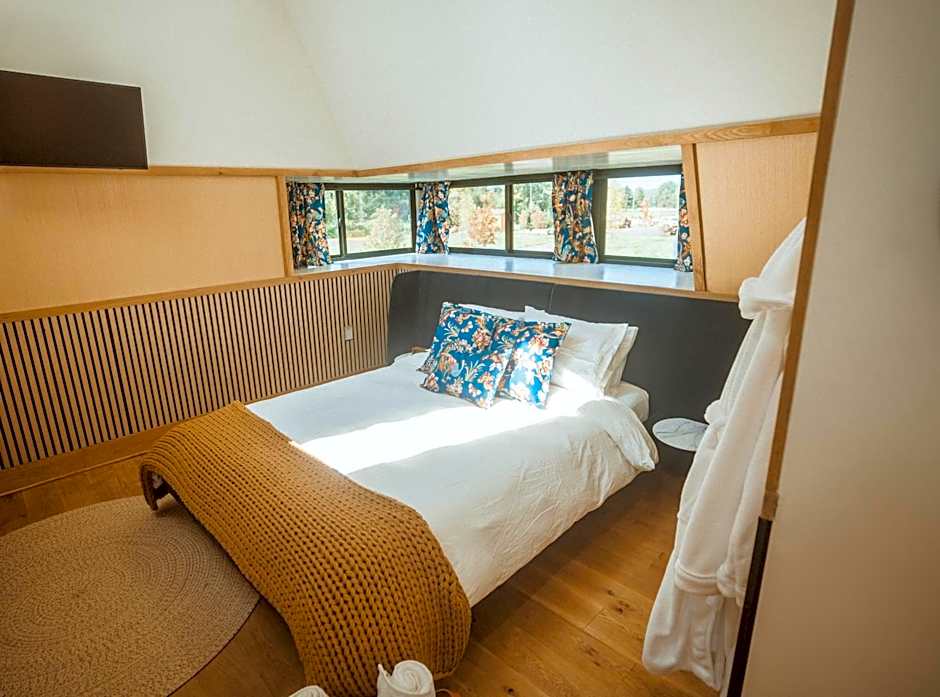 Finger Lakes Treehouse