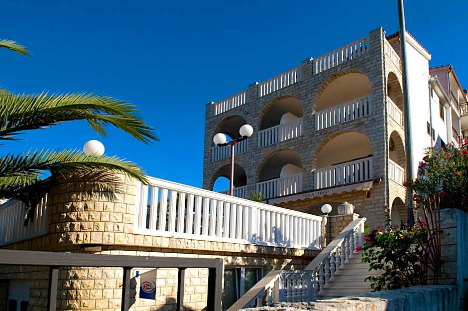 Hotel Vila Tina