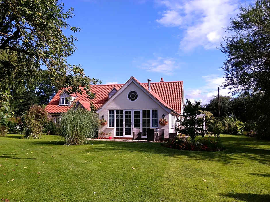 White Cottage B and B