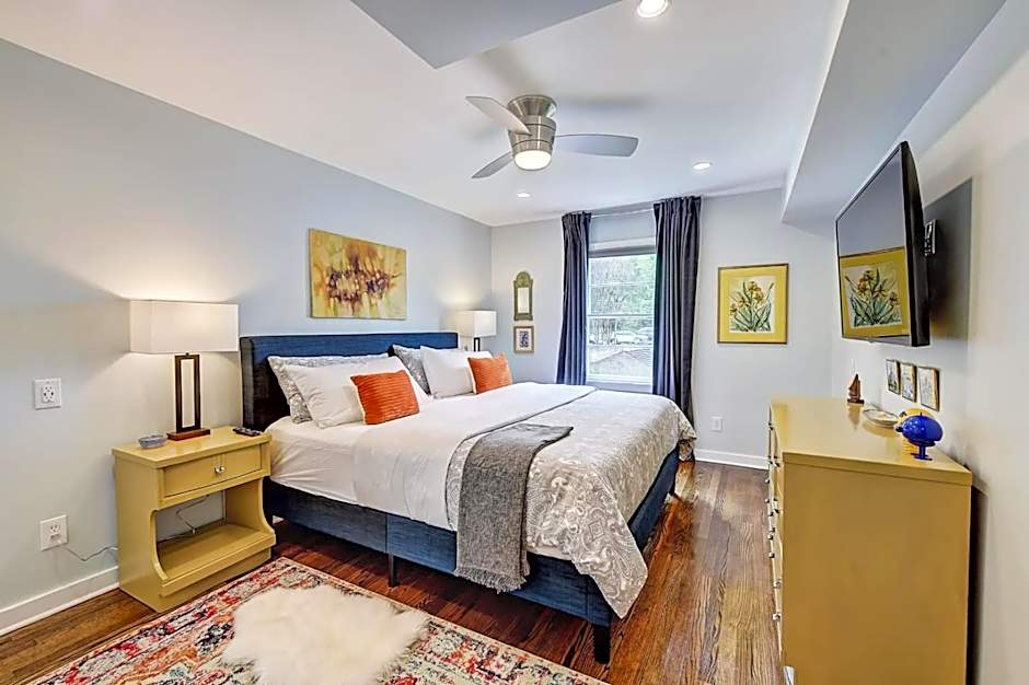 The Home Collection CLT: 510 Queens