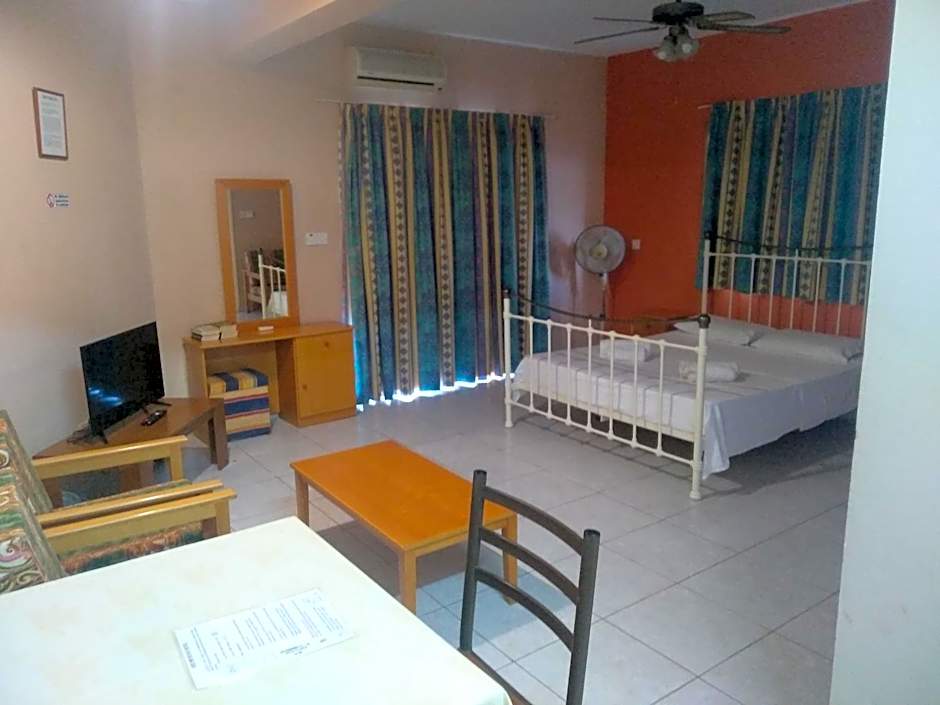 Rantzo Holiday Apartments