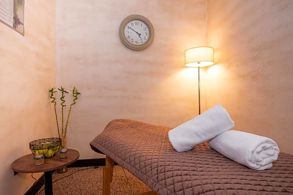 Amsterdam Hotel