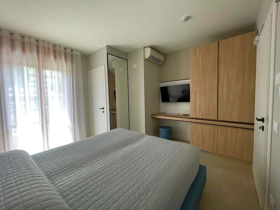 Petit Hotel