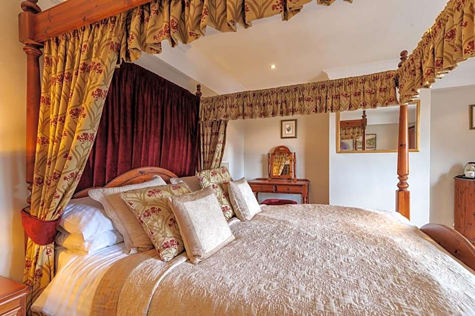 Blacksmiths Arms Inn