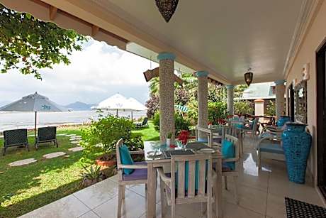 Le Relax Beach House