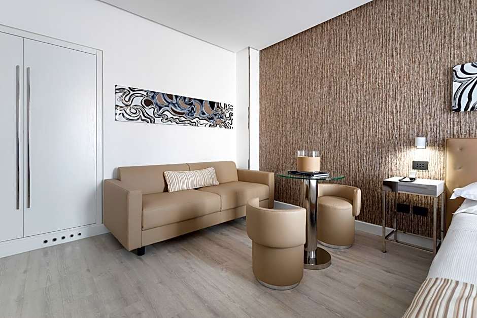 LHP Napoli Palace & SPA