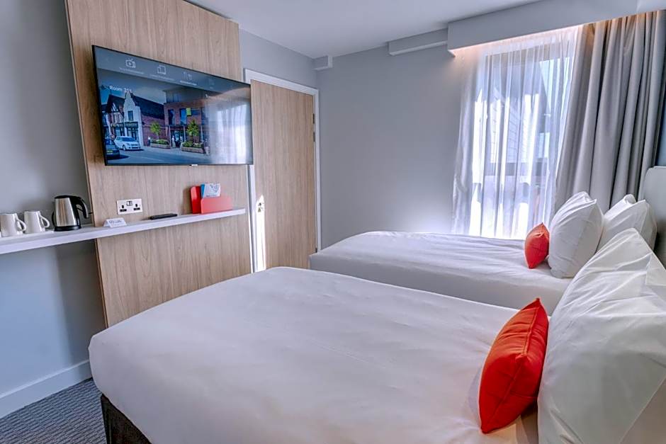 Holiday Inn Express - Fleet By IHG