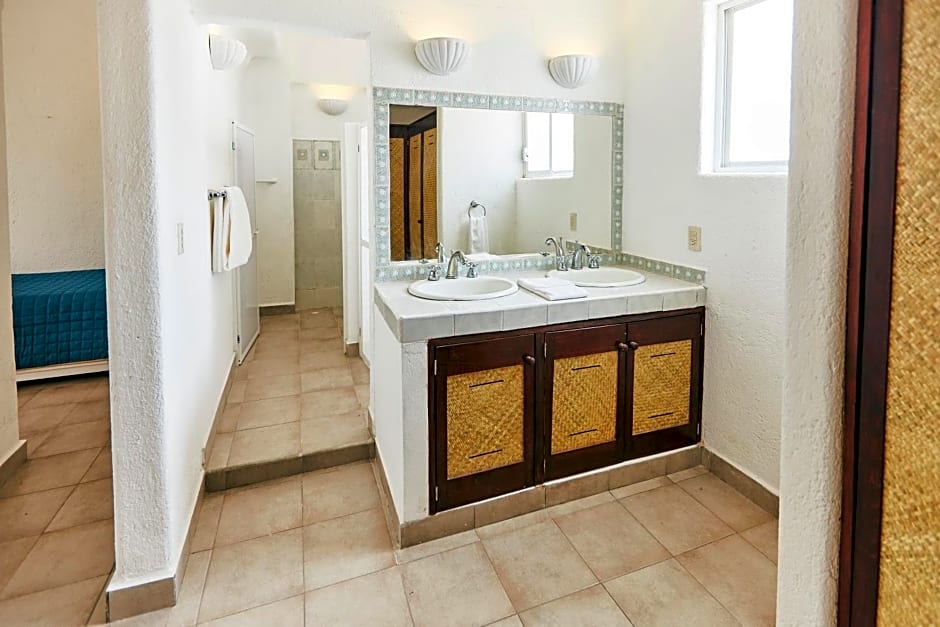 Hotel Suites Ixtapa Plaza