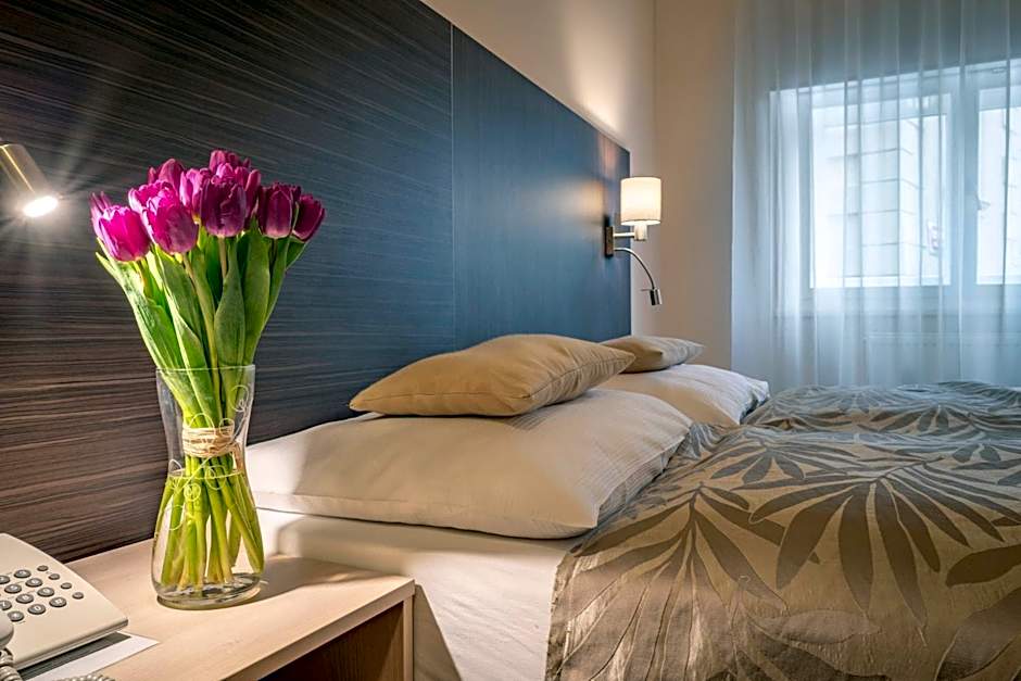 Pytloun Kampa Garden Hotel Prague
