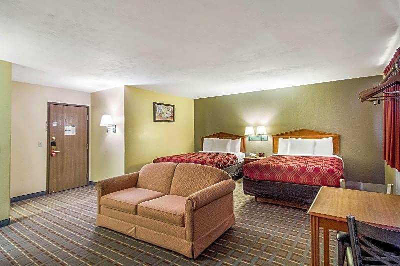 Econo Lodge Lansing - Leavenworth