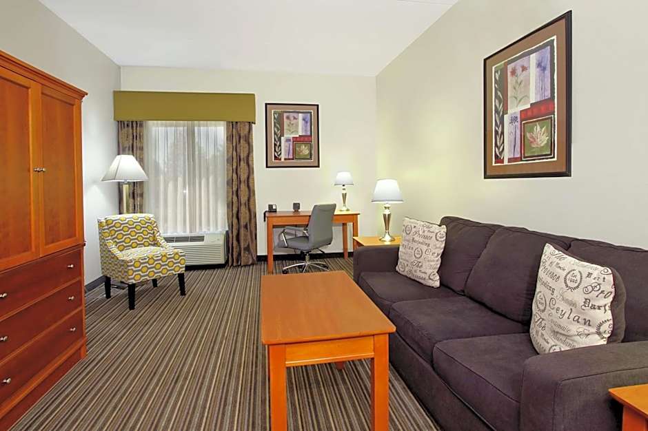 Hampton Inn By Hilton Ashtabula