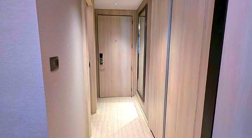 Graceland Bangkok By Grace Hotel