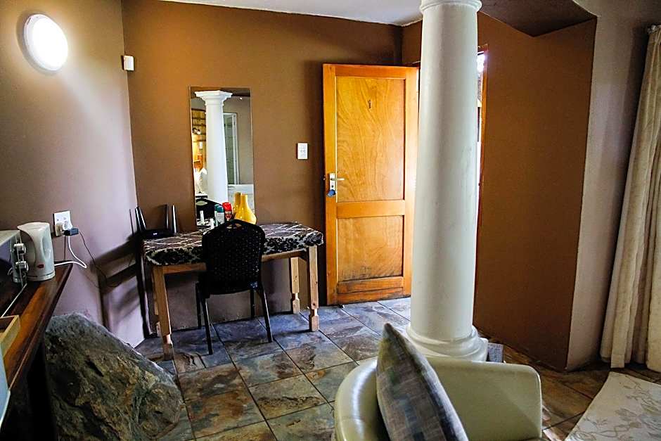 Ikaia River Lodge
