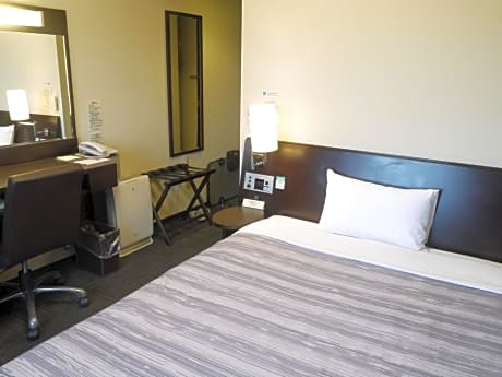 Comfort Semi Double Room - Non-Smoking