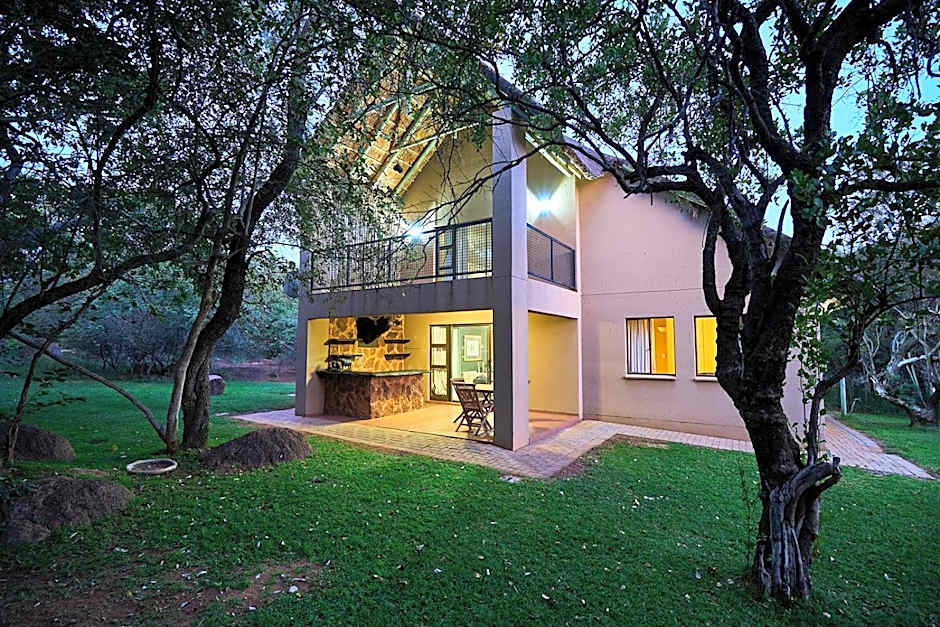 Sable Ranch Bush Lodge
