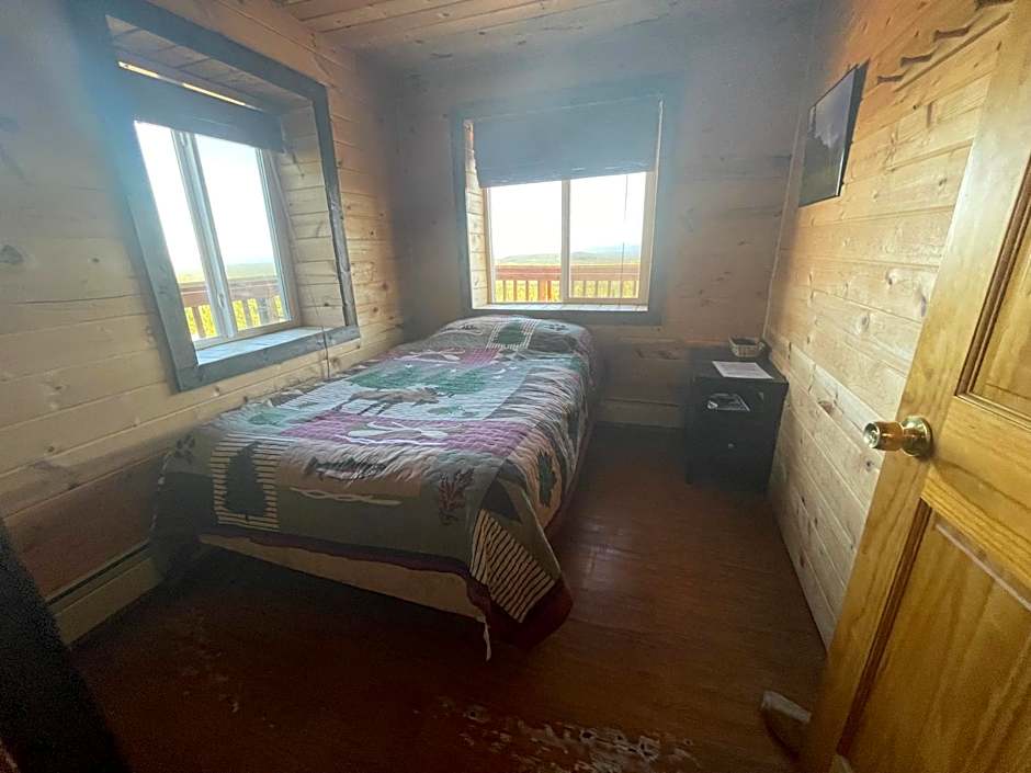 Alpine Creek Lodge