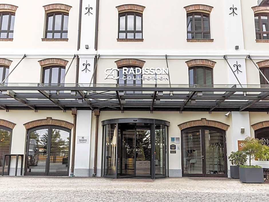Radisson Collection Hotel Old Mill Belgrade