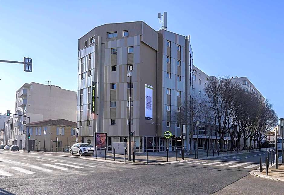 B&B Hôtel Nîmes Centre Arènes