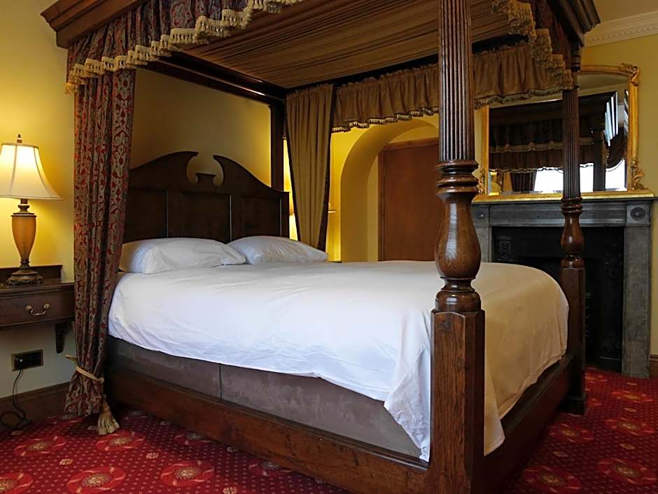 Villare Hitchin Town Centre