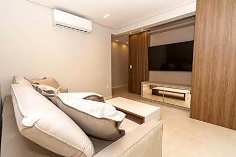 Puntarenas 303 - Excelente cobertura duplex 3 suítes - Finamente mobiliada e decorada - À poucos metros da praia - (Consultar serviços de roupa de cama e banho)
