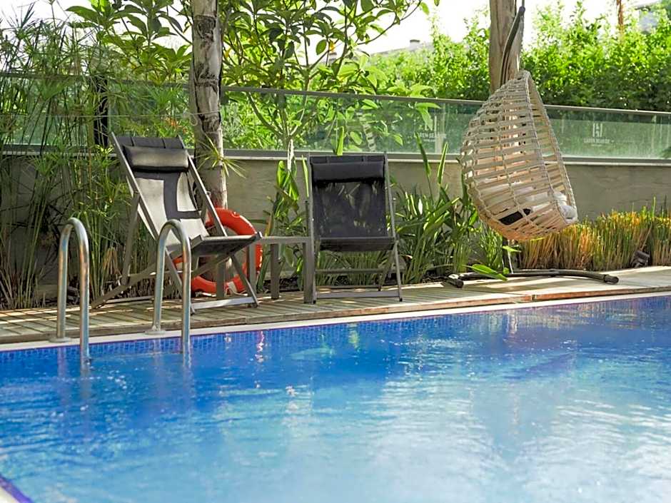 Laren Sea Side Hotel Spa