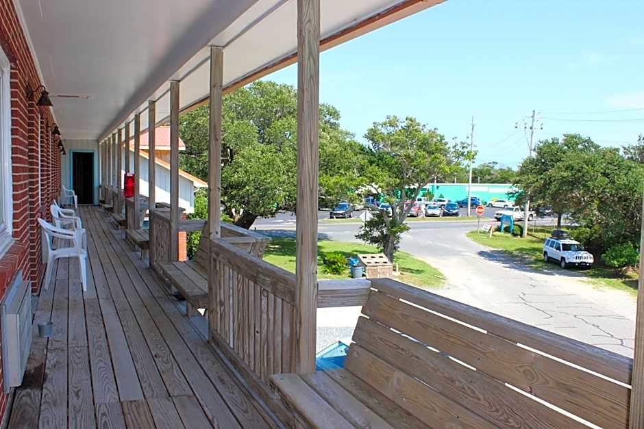 Cape Pines Motel
