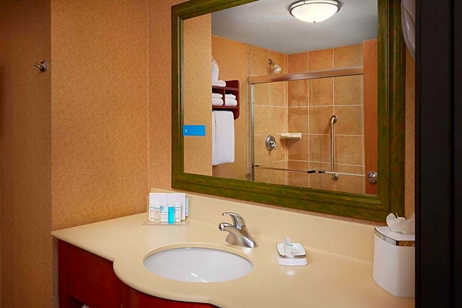 Hampton Inn By Hilton Youngstown-West I-80