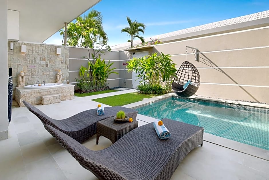 Bali Cosy Villa Seminyak for Adults Only