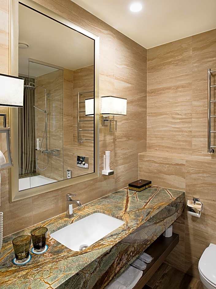 V Spa & Conference Hotel