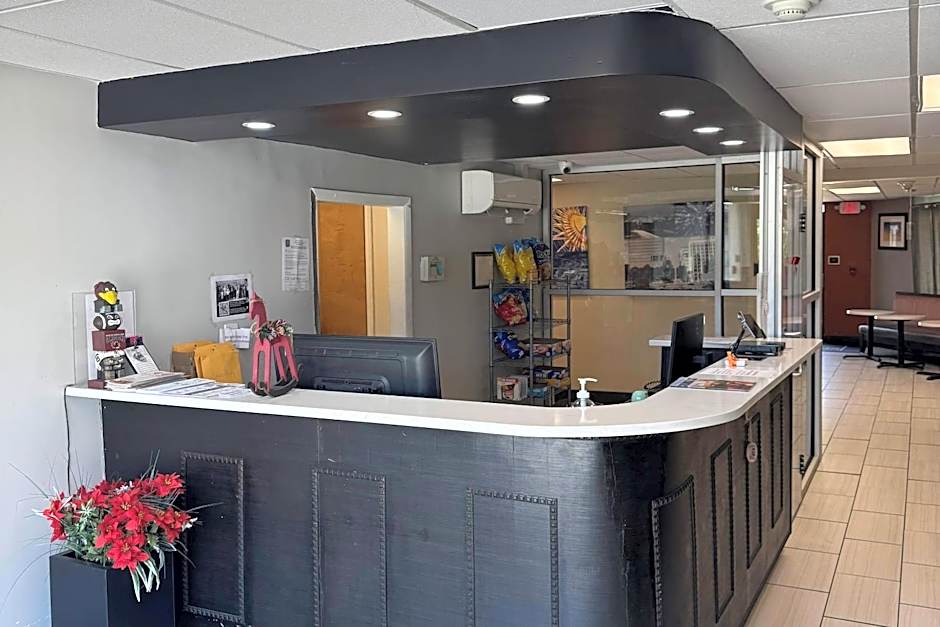 Gallus Stadium Park Inn, an Ascend Collection Hotel