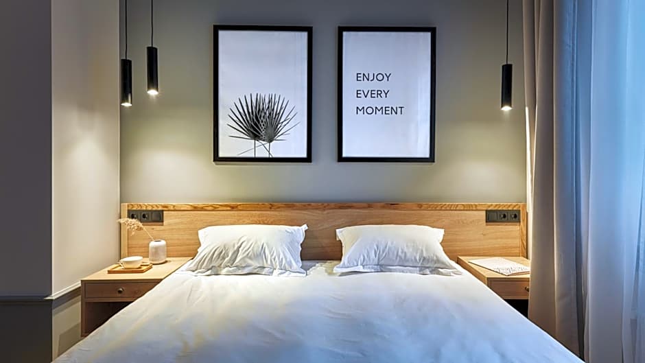 Wine and Pillow Hotel by Frapolli