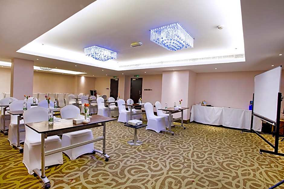 Best Western Premier Muscat