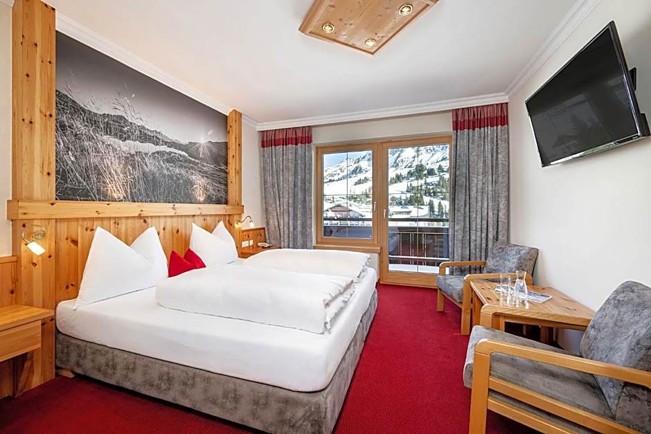 Hotel Garni Haus Tyrol