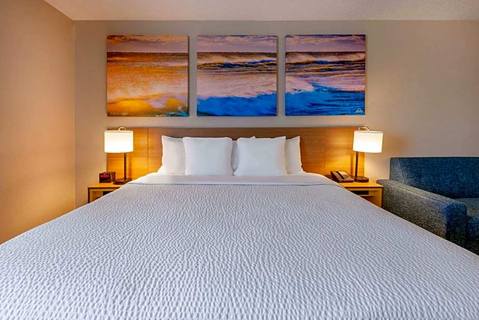 Days Inn by Wyndham Racine/Sturtevant