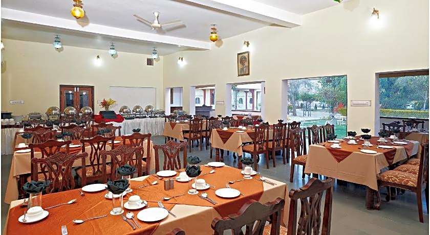 Dhawala Resort by Aamod 