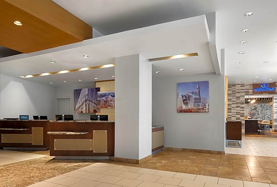 DoubleTree by Hilton Hartford Downtown