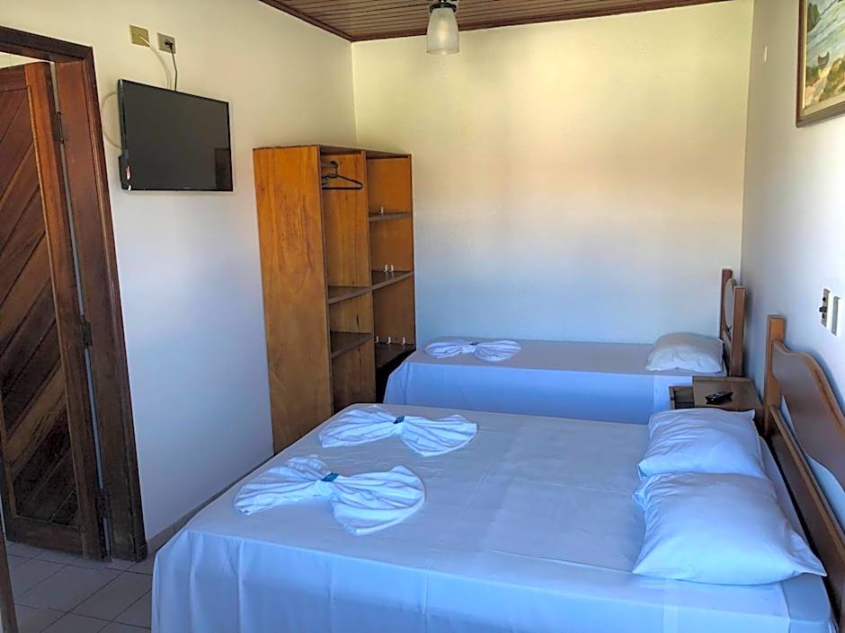 Hotel Pousada Nosso Cantinho