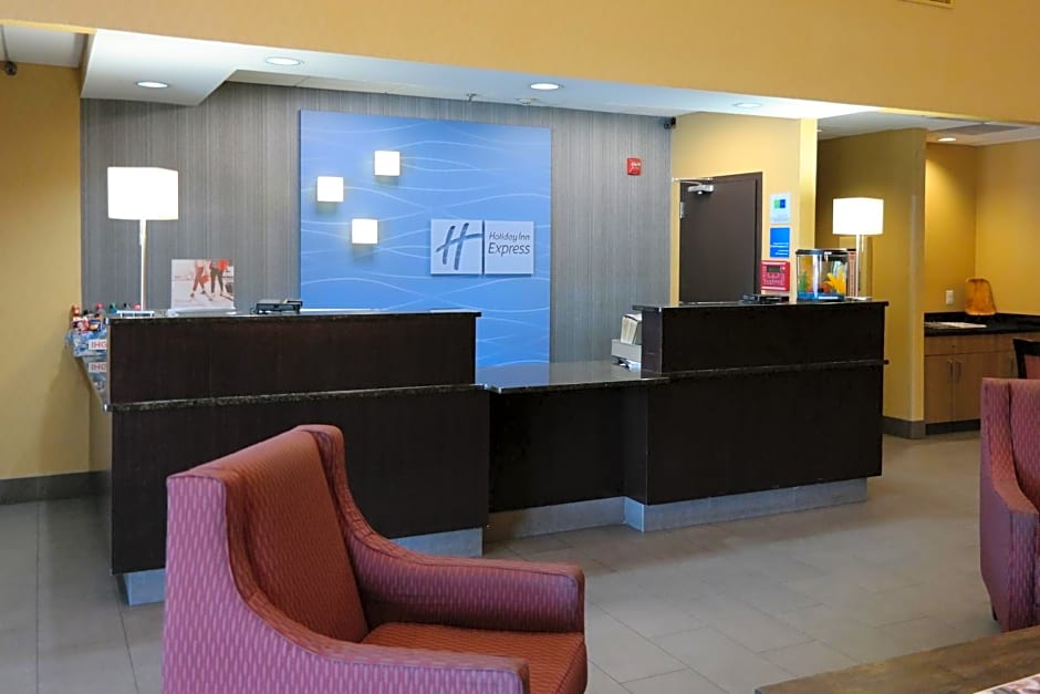 Holiday Inn Express Fredericksburg - Southpoint